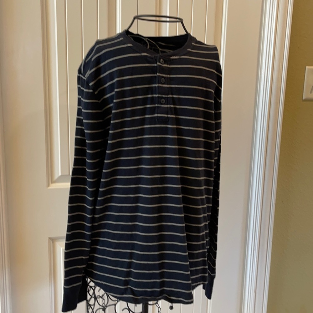 Navy striped long sleeve tee